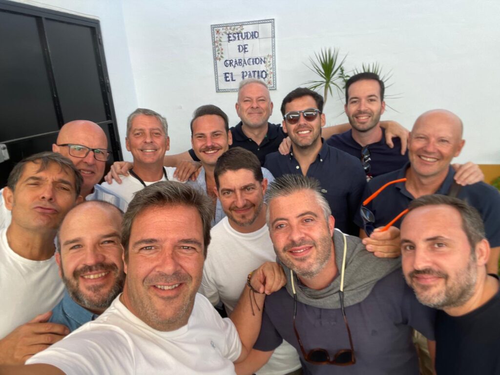 El Coro de la Hermandad vuelve al estudio