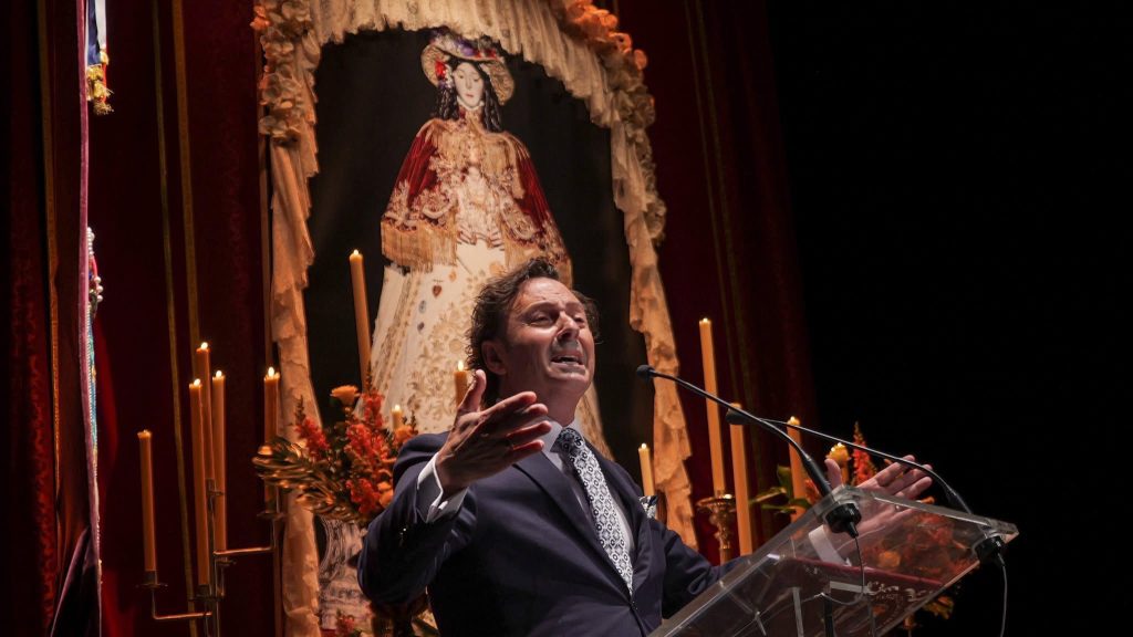 Fernando Romero Vallín durante la exaltación